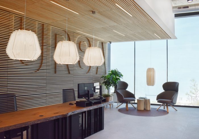 Studio Be_De_O includes LZF’s lamps in a contemporary office project